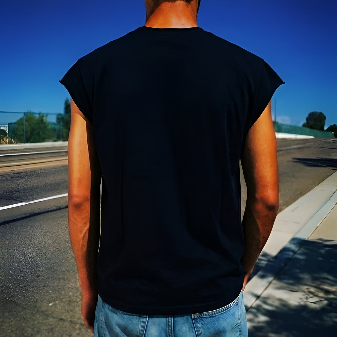 CHAIN TANK TOP